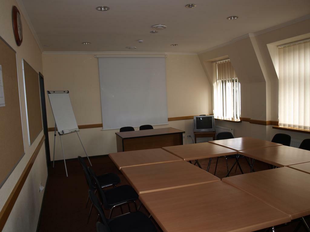 Domus Hotel-1 Kijów Zewnętrze zdjęcie