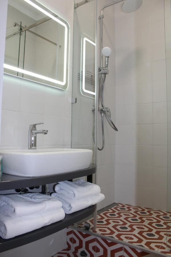 Domus Hotel-1 Kijów Zewnętrze zdjęcie